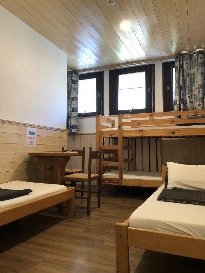 Alpenrose Chamonix Hostel Bagian luar foto