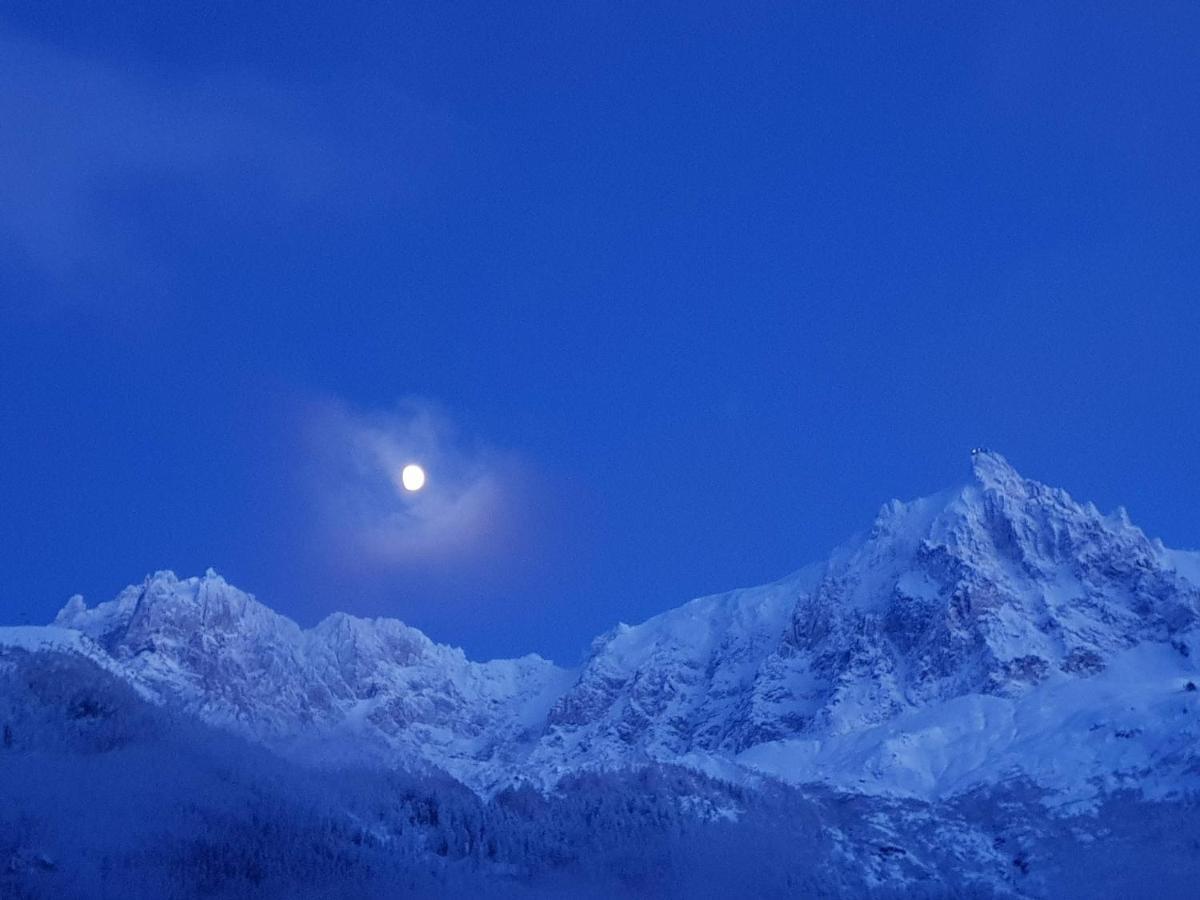 Alpenrose Chamonix Hostel Bagian luar foto